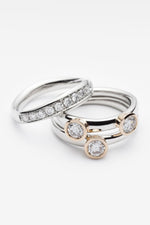 Women's wedding ring set in 18-carat white and yellow gold, set with diamonds