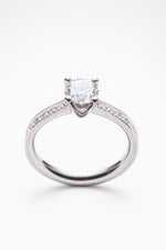 18-carat white gold women's engagement ring, set with diamonds