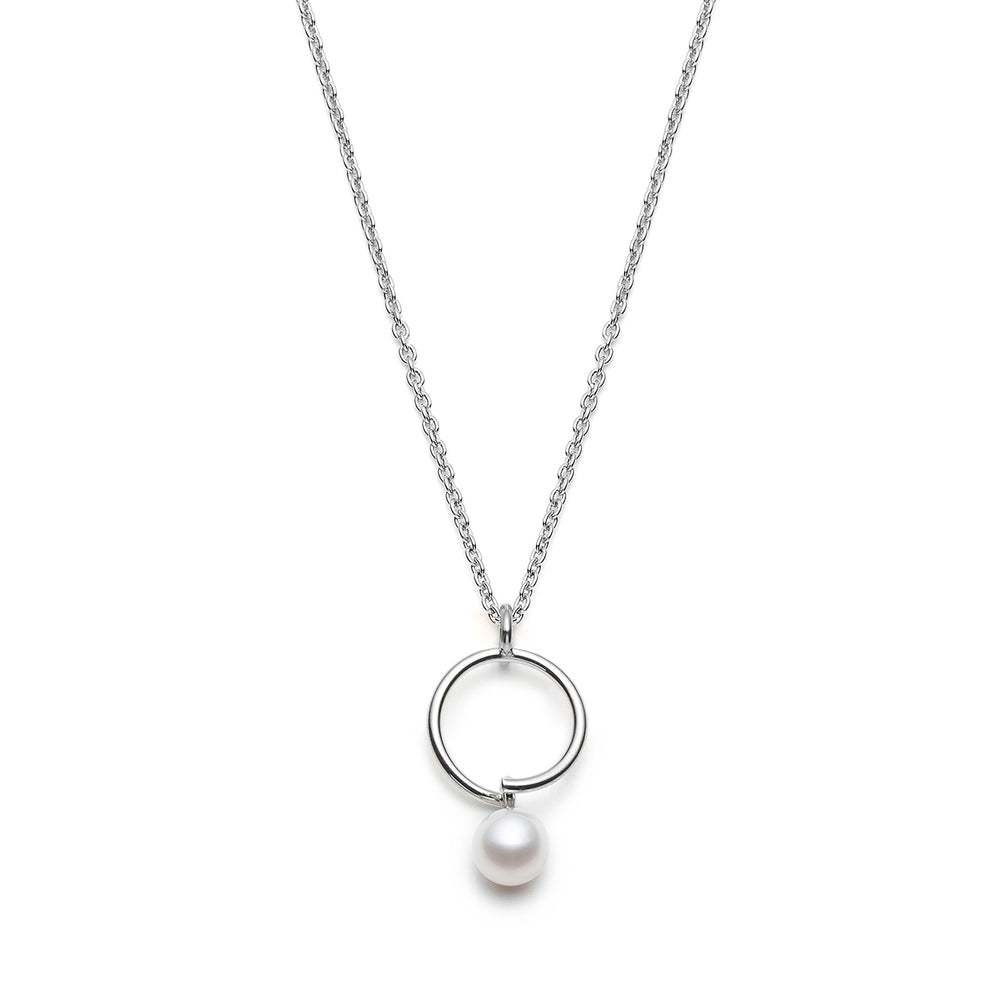 Laure silver pendant and its chain