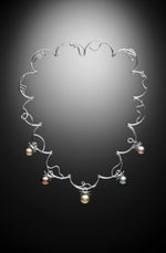 Collier en argent sterling rhodié orné de perles de Polynésie française