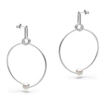 Les boucles d'oreilles Simone argent